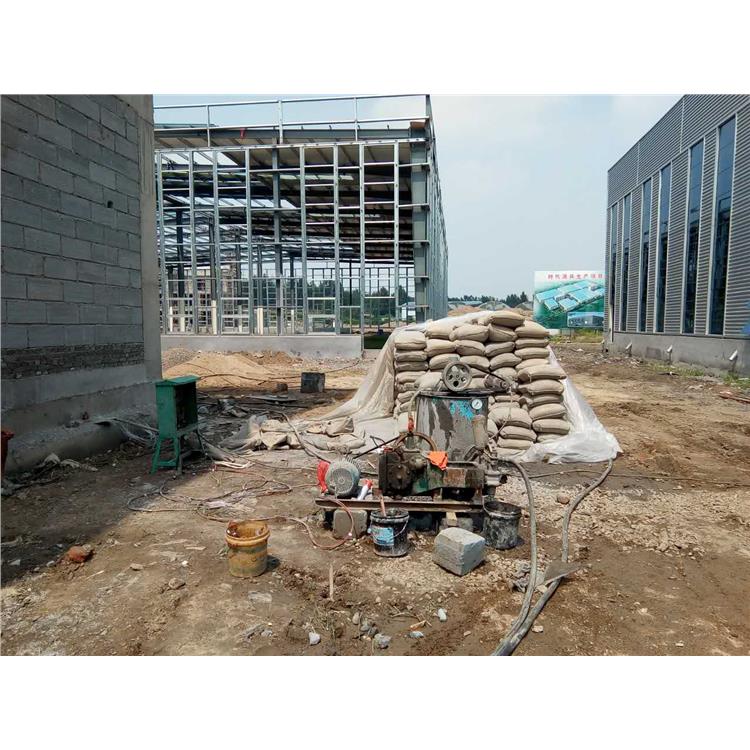 彭场镇地基下沉注浆加固施工